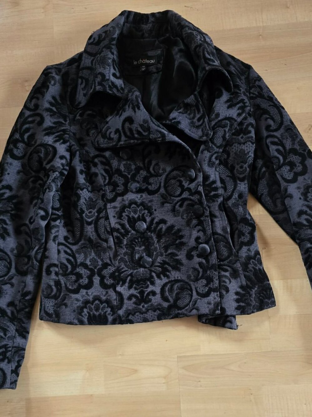 Le Chateau Brocade Jacket, size S, Y2K and gorgeous - Picture 6 of 9